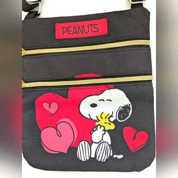 NWT Peanuts Snoopy Kids/Girls/Teens Crossbody Bag/Purse - Picture 14 of 15